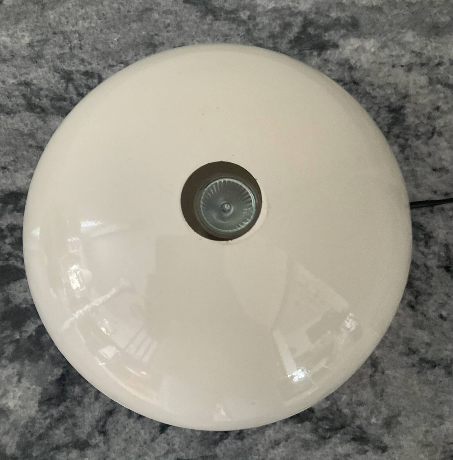 Vintage mushroom ceiling light in white lacquered metal.