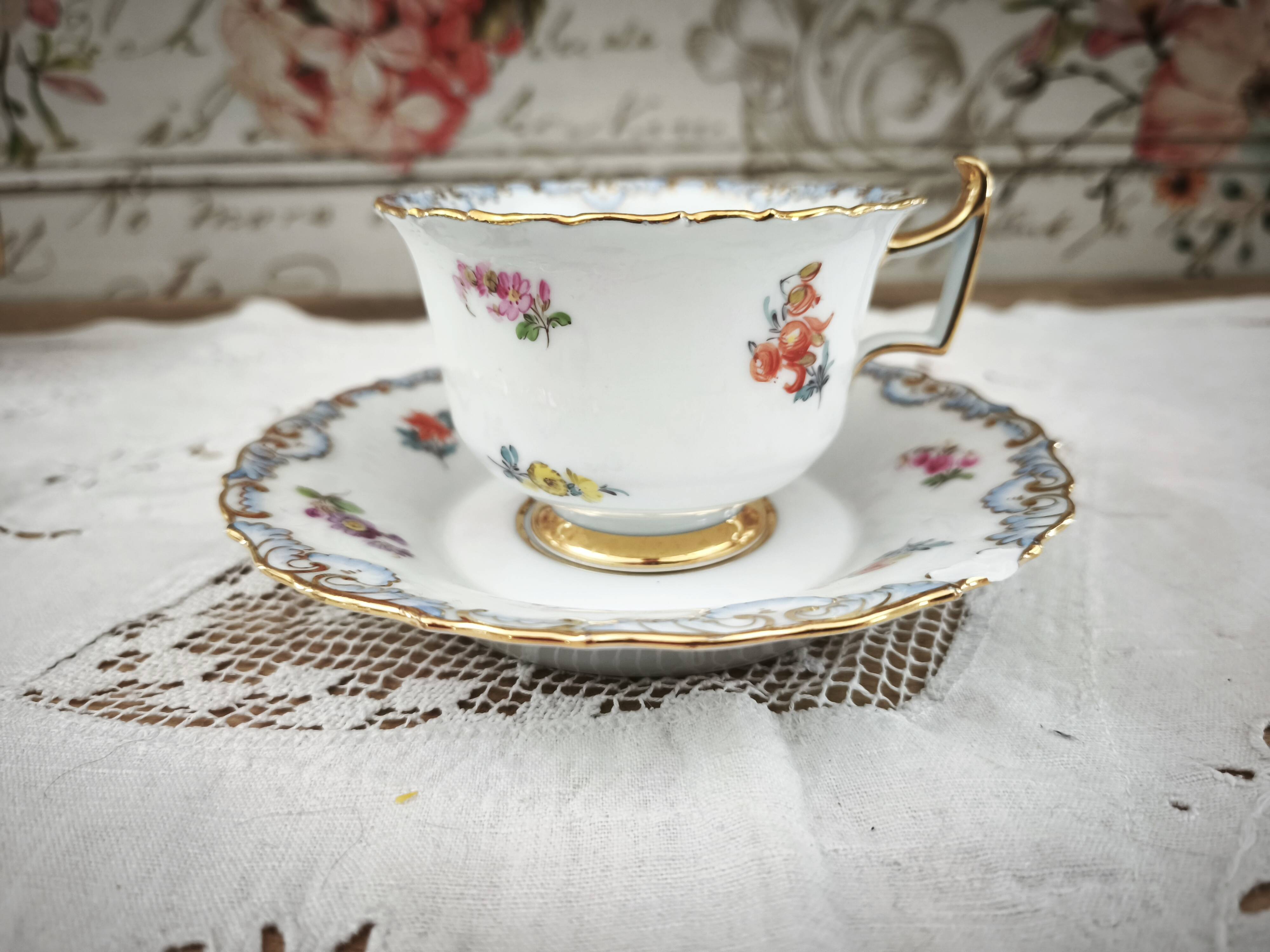 Meissen Art Nouveau porcelain tea or long coffee cup model 4