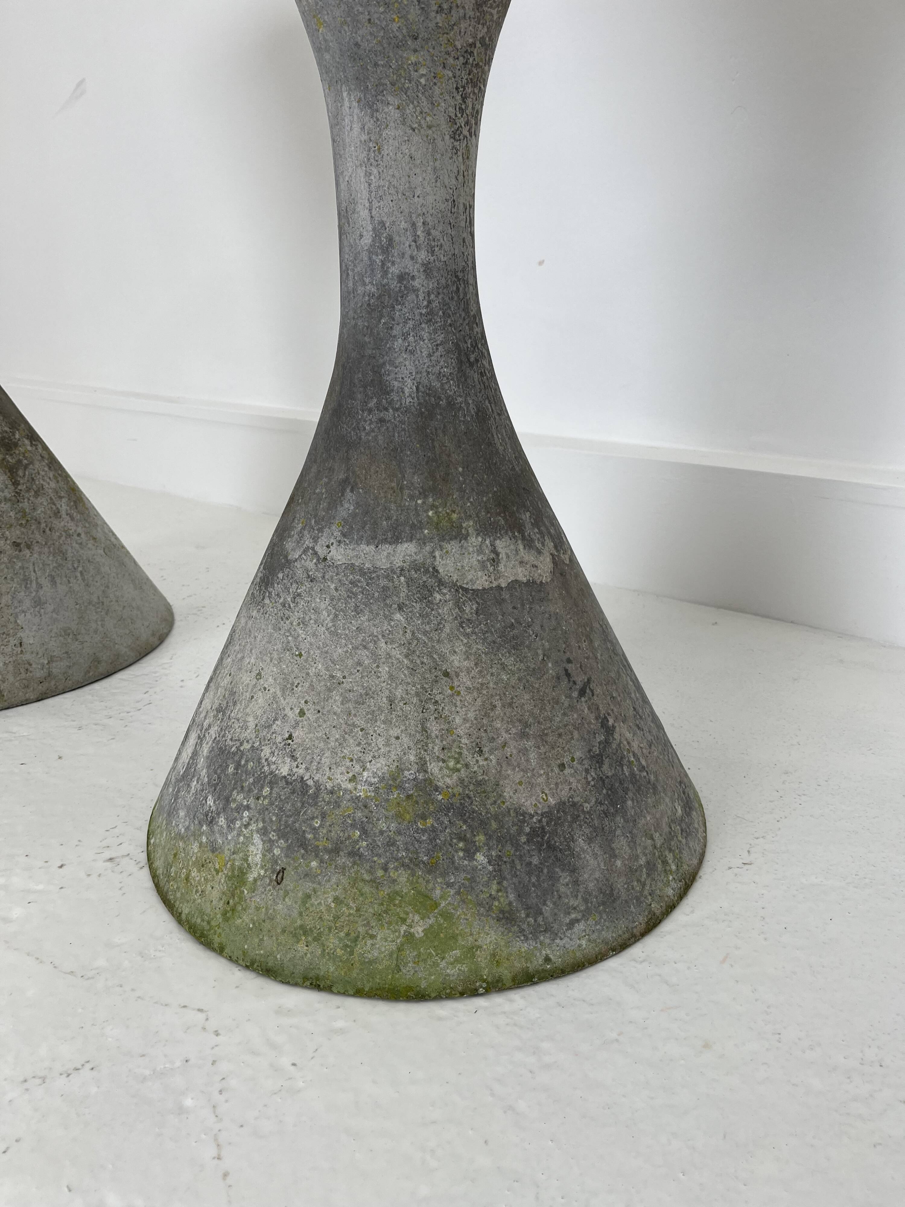 planters design Anton Bee assisted by Guhl edition Eternit 1958 set of 2