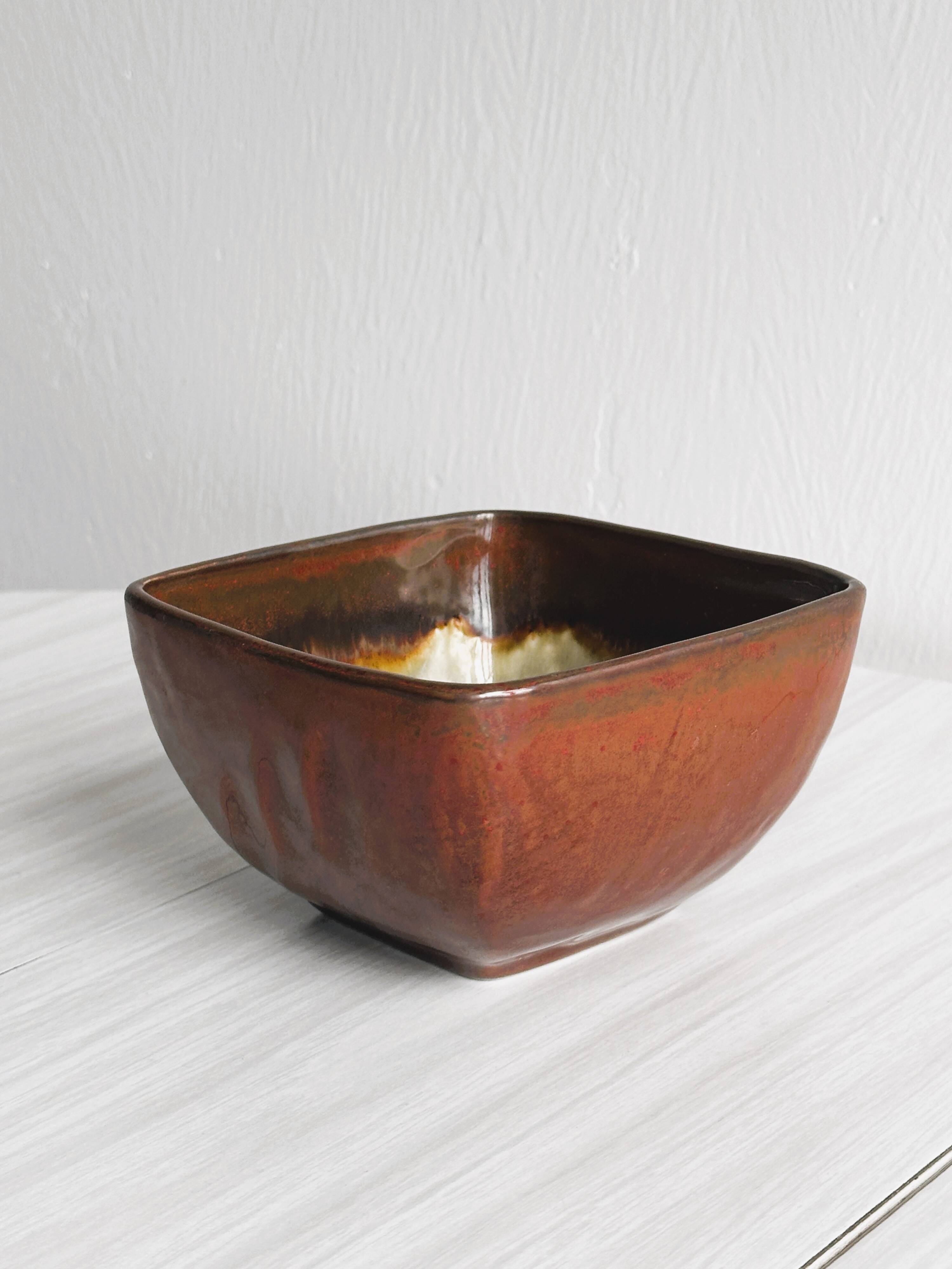 Small salad bowl - ceramic bowl.