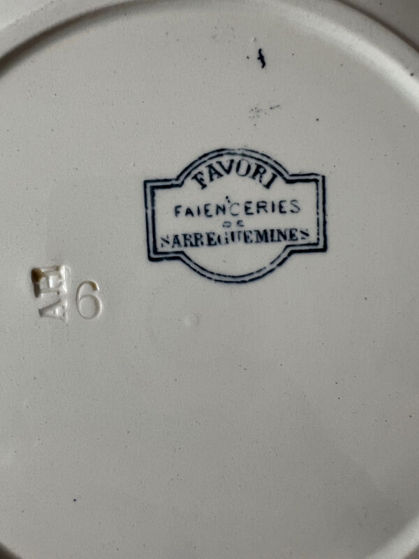 Lot de 4 assiettes à dessert terre de fer Sarreguemines Favori