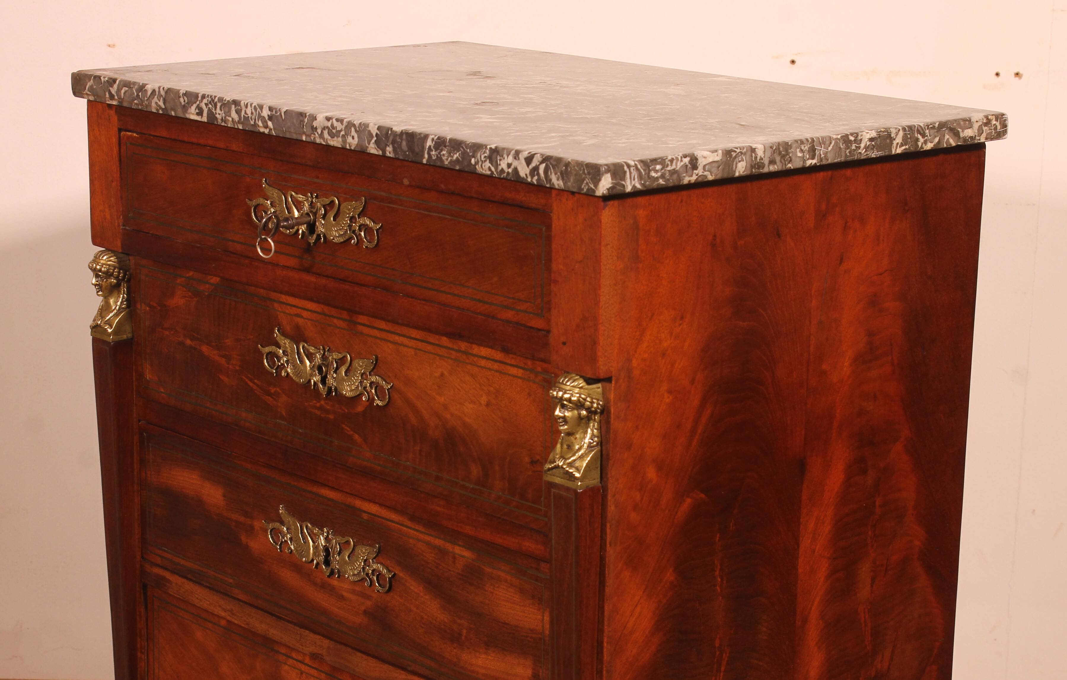 small jump commode in mahogany in Empire style