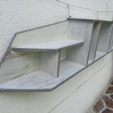 Shabby chic wall shelf