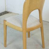 Set van 4 lichte eiken stoelen Niels Koefoed 'Morten' 'Vordingborg'