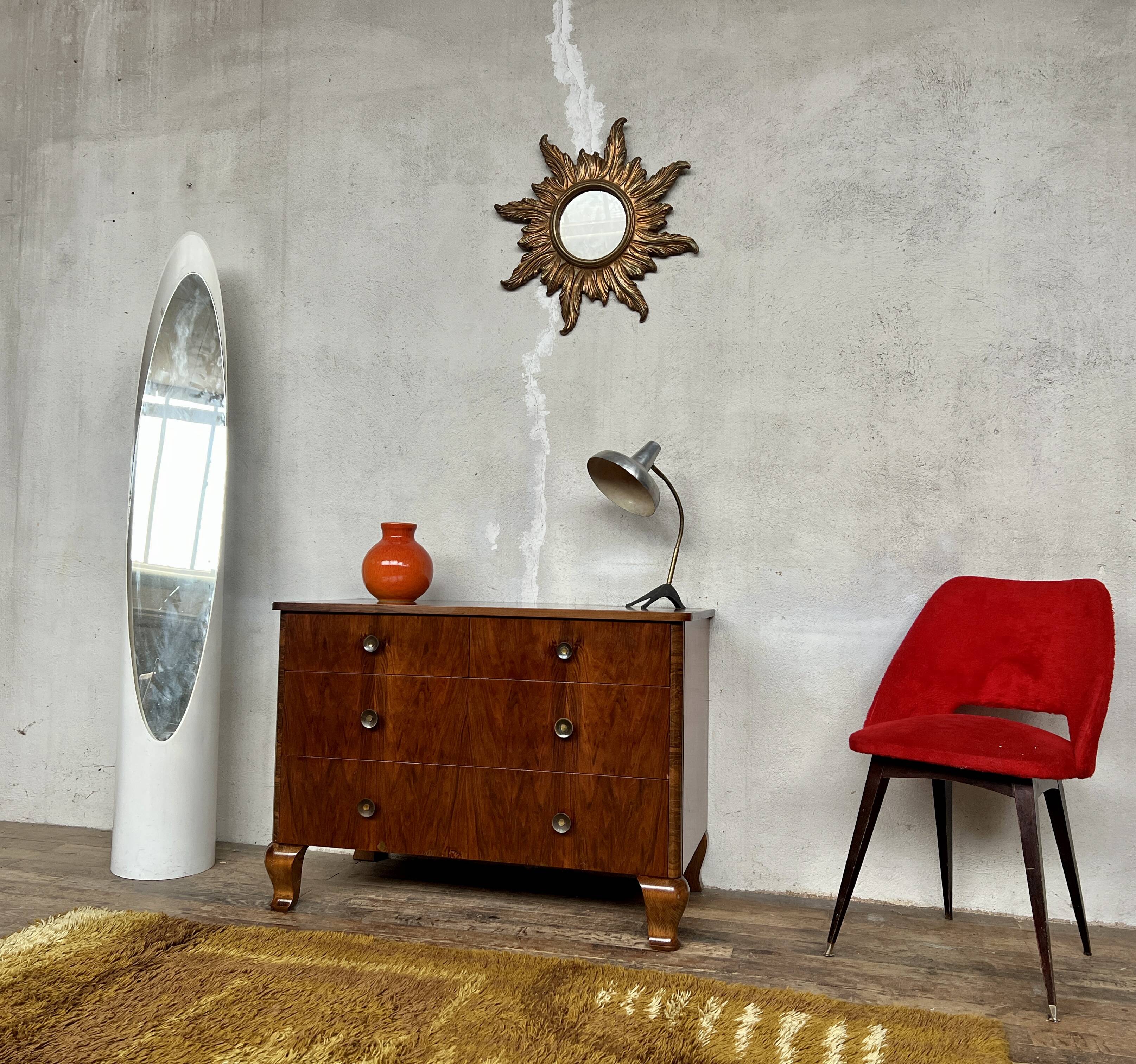 Vintage chest of drawers – amazing walnut veneer