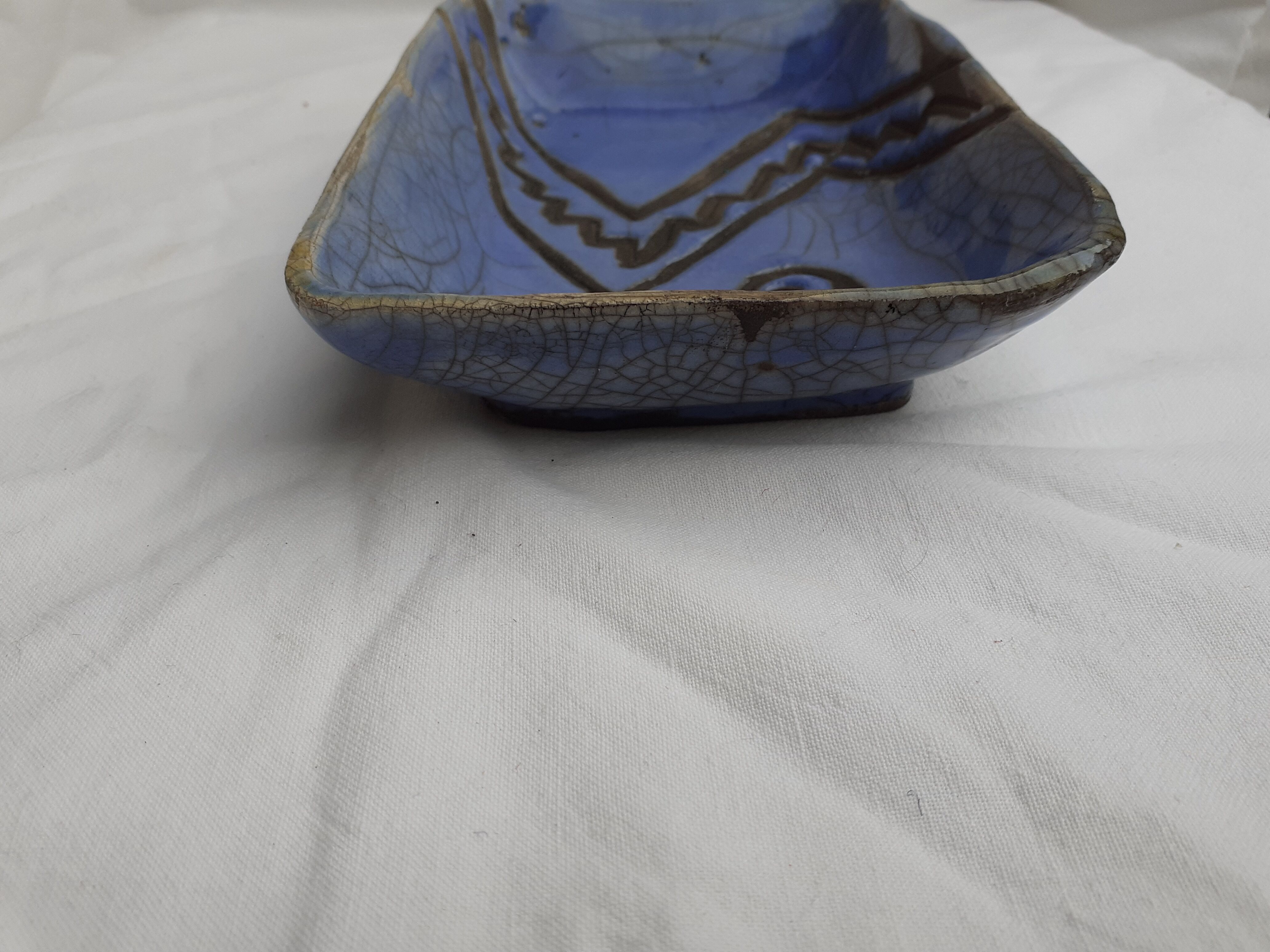 Ceramic trinket bowl