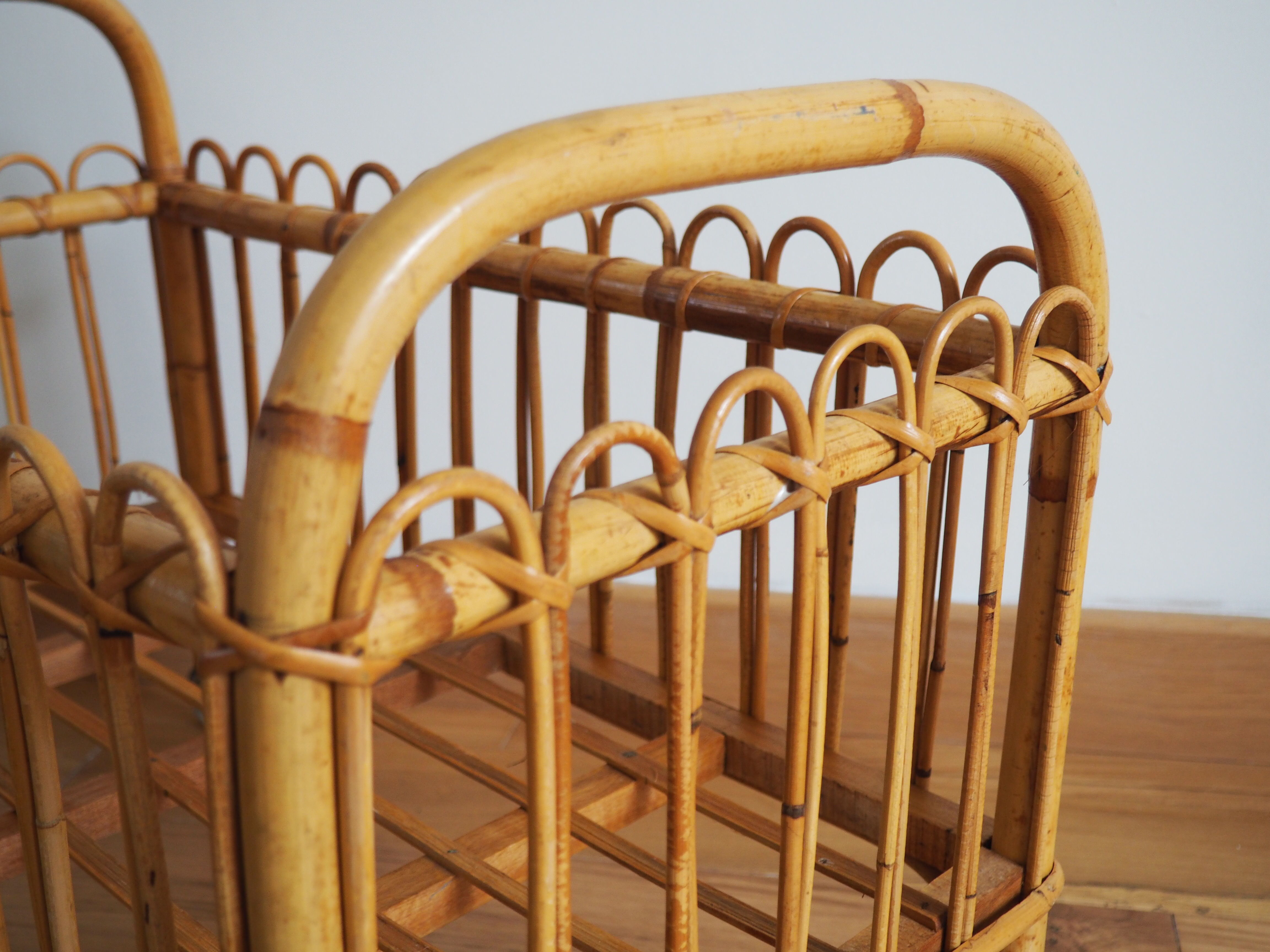 Rattan bed for dolls