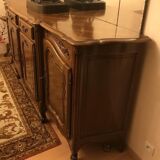 Buffet dining room