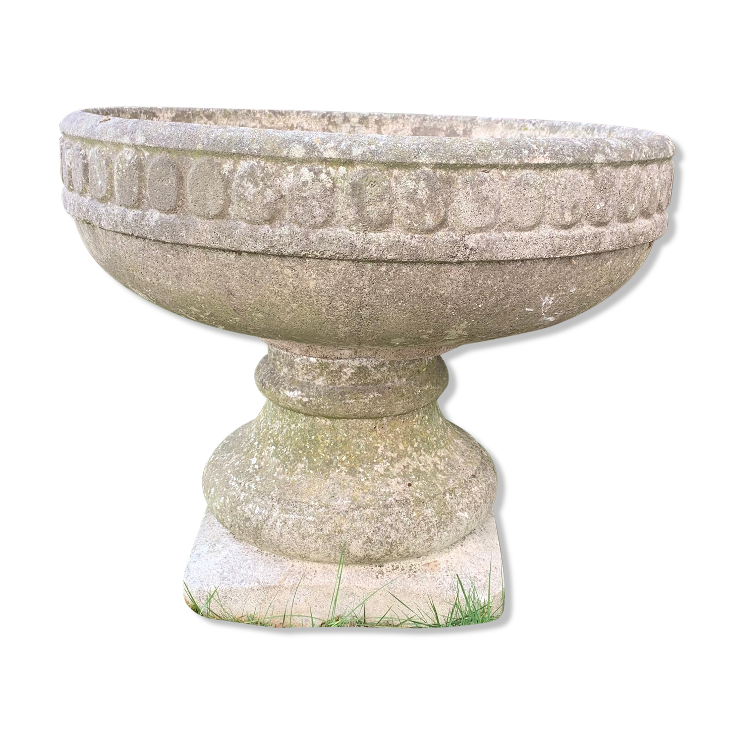 Round planter on reconstituted cement base " Grandon Freres " XX century