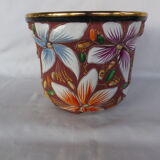 Cache pot becquet