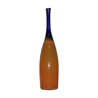 Sculptural glass bottle