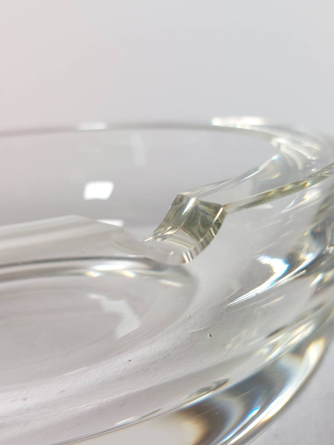 Vintage mid century hand cut crystal glass cigar ashtray