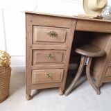 Oak desk