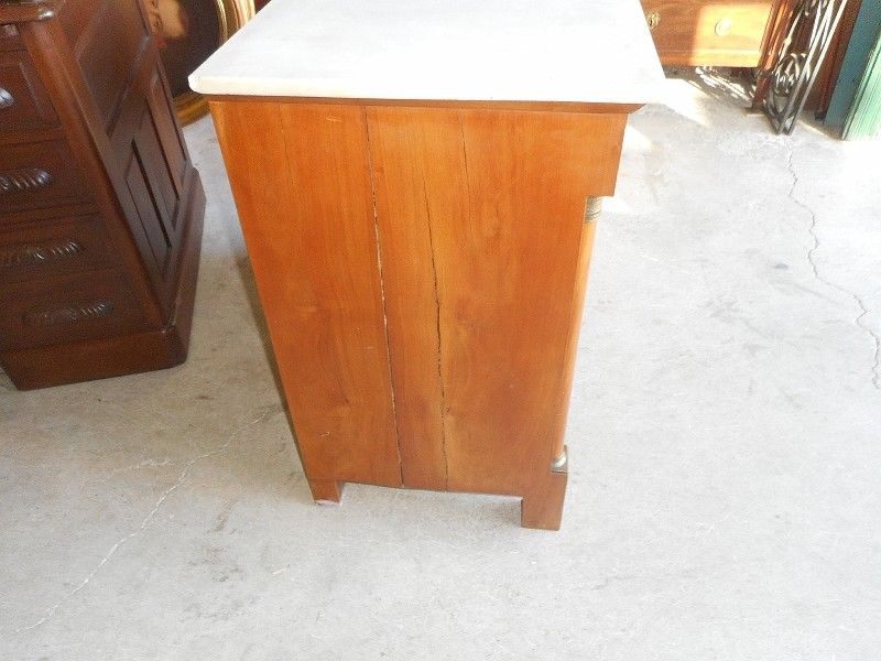 Empire dresser in cherry and white marble