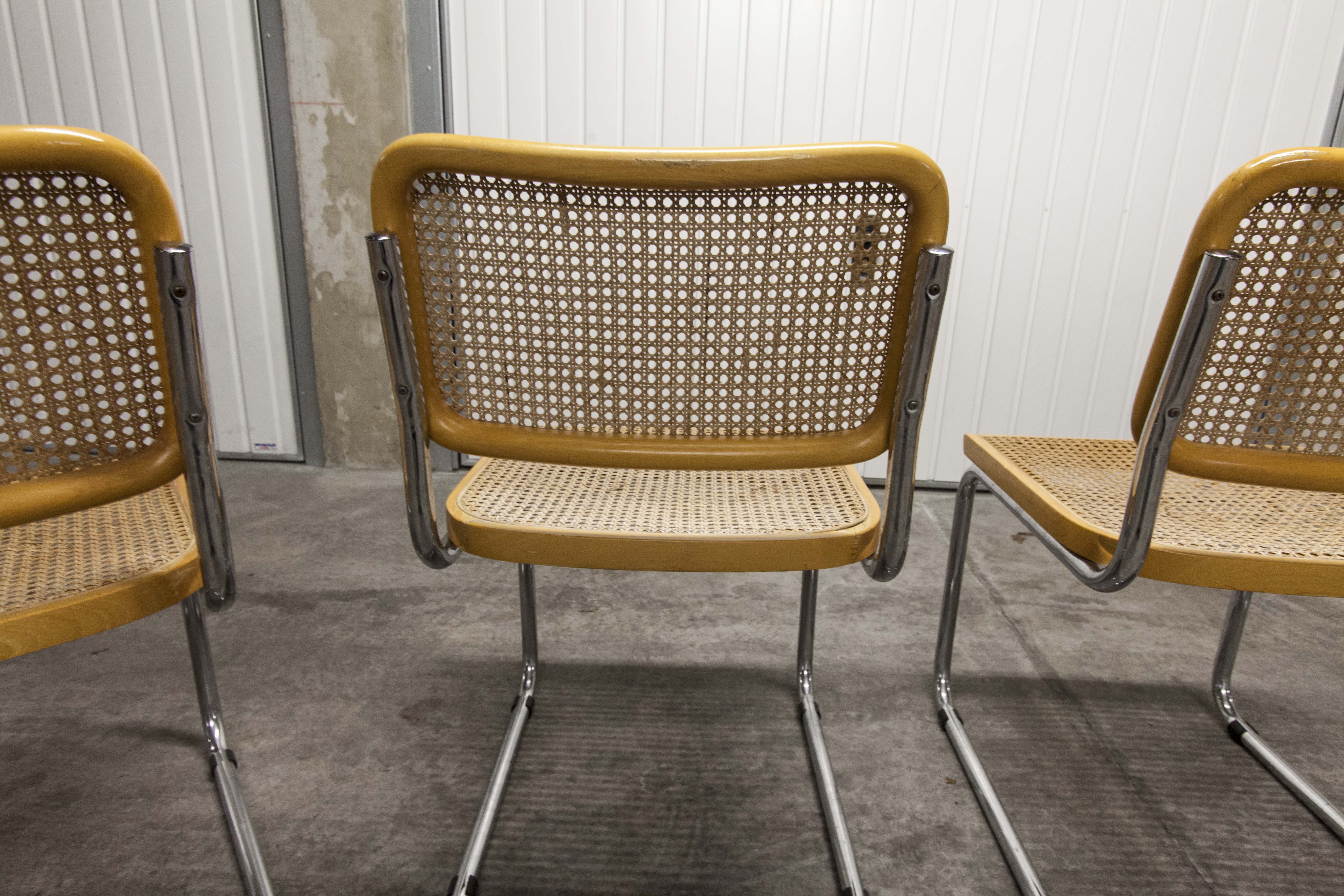 Set of 4 chairs B32 par Marcel Breuer