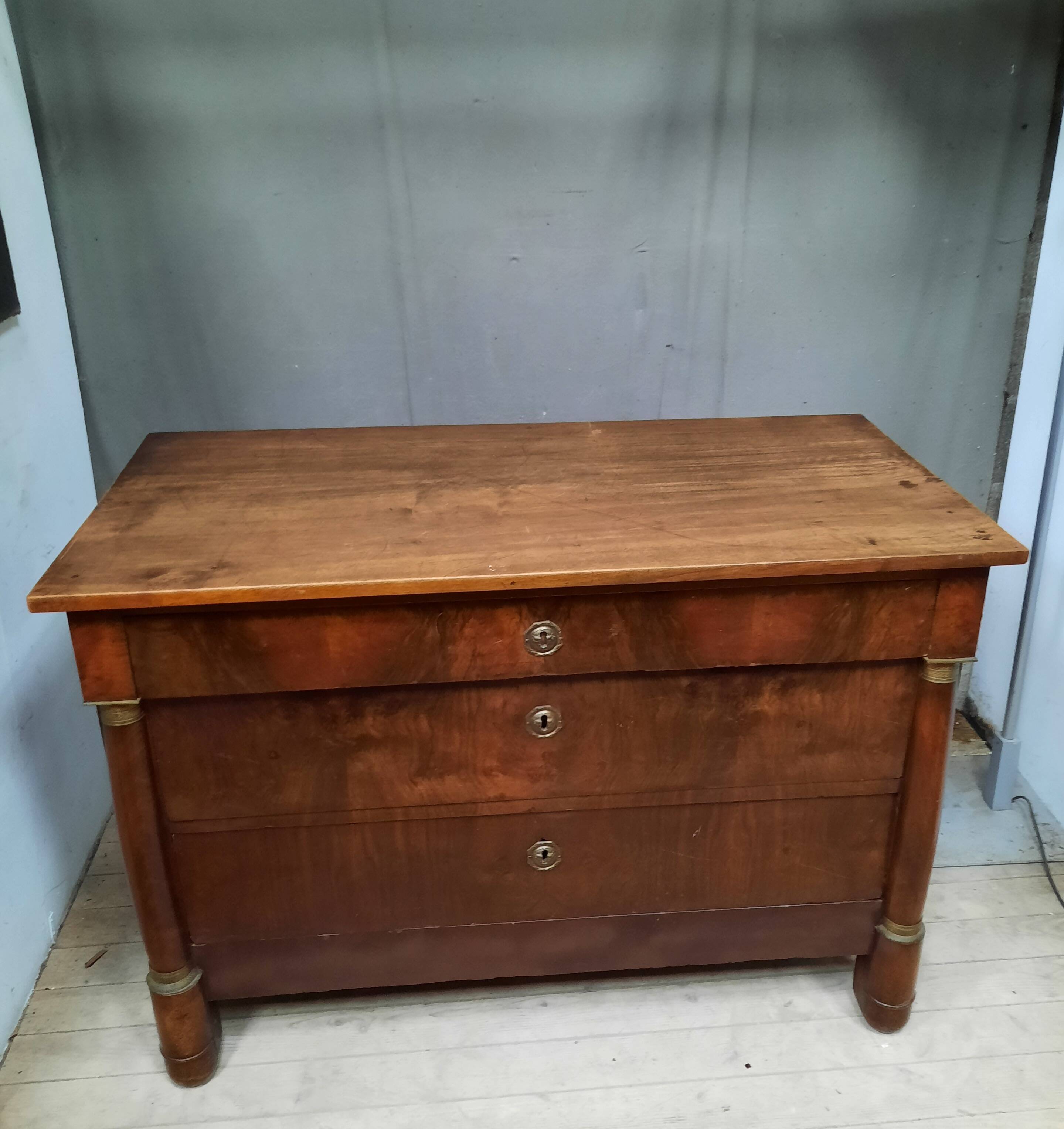 Commode empire en plaquage d acajou