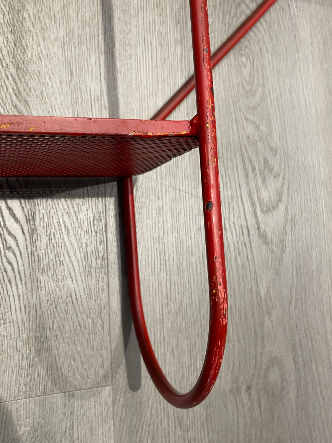 Étagère clé de sol Mathieu MATEGOT