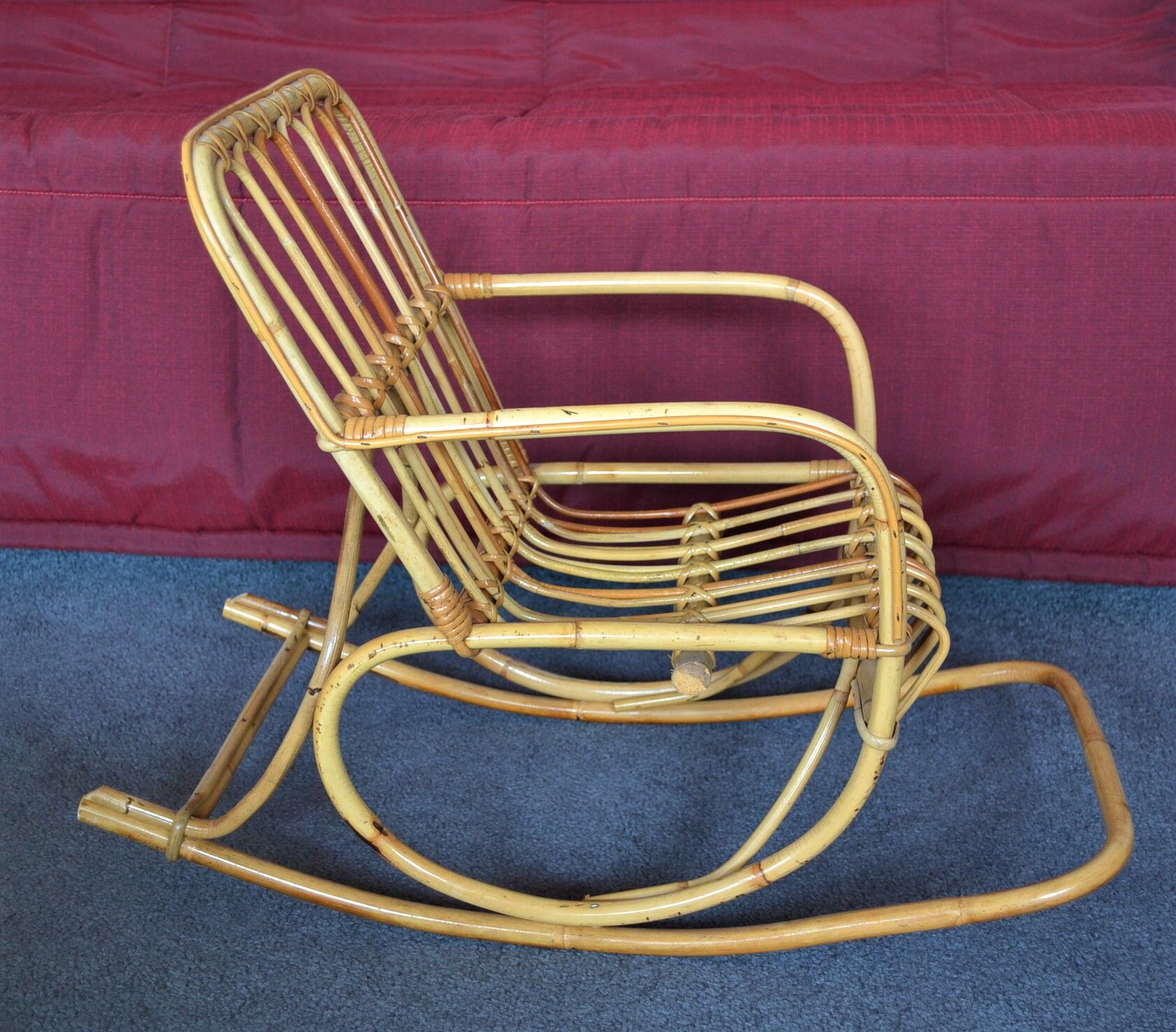 Children's rocking chair in vintage rattan 60 70
