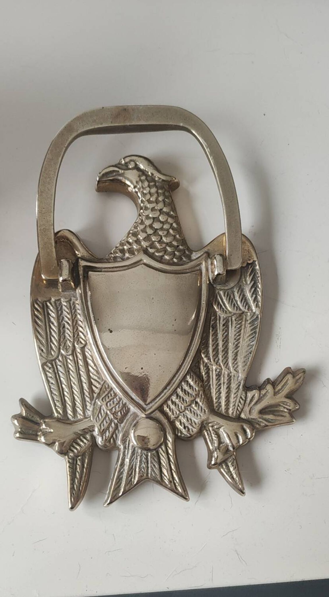 Door knocker/American bald eagle. Made of solid brass. Dimensions 15 x 10.