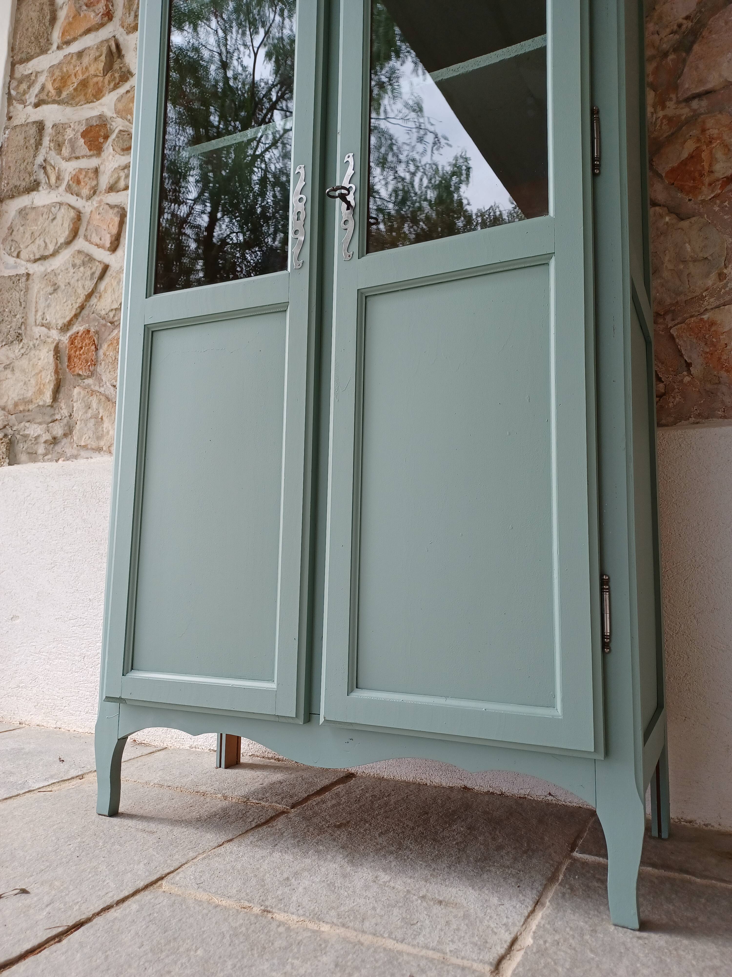 Parisian glazed wardrobe