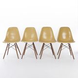 Ensemble de 4 chaises Herman Miller Vintage Eames DSW Side Shell couleur ocre clair