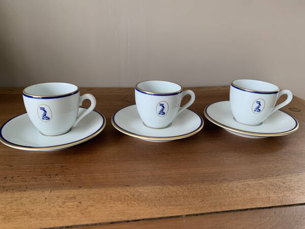 Tasse à café Bernardaud modèle Dauphin