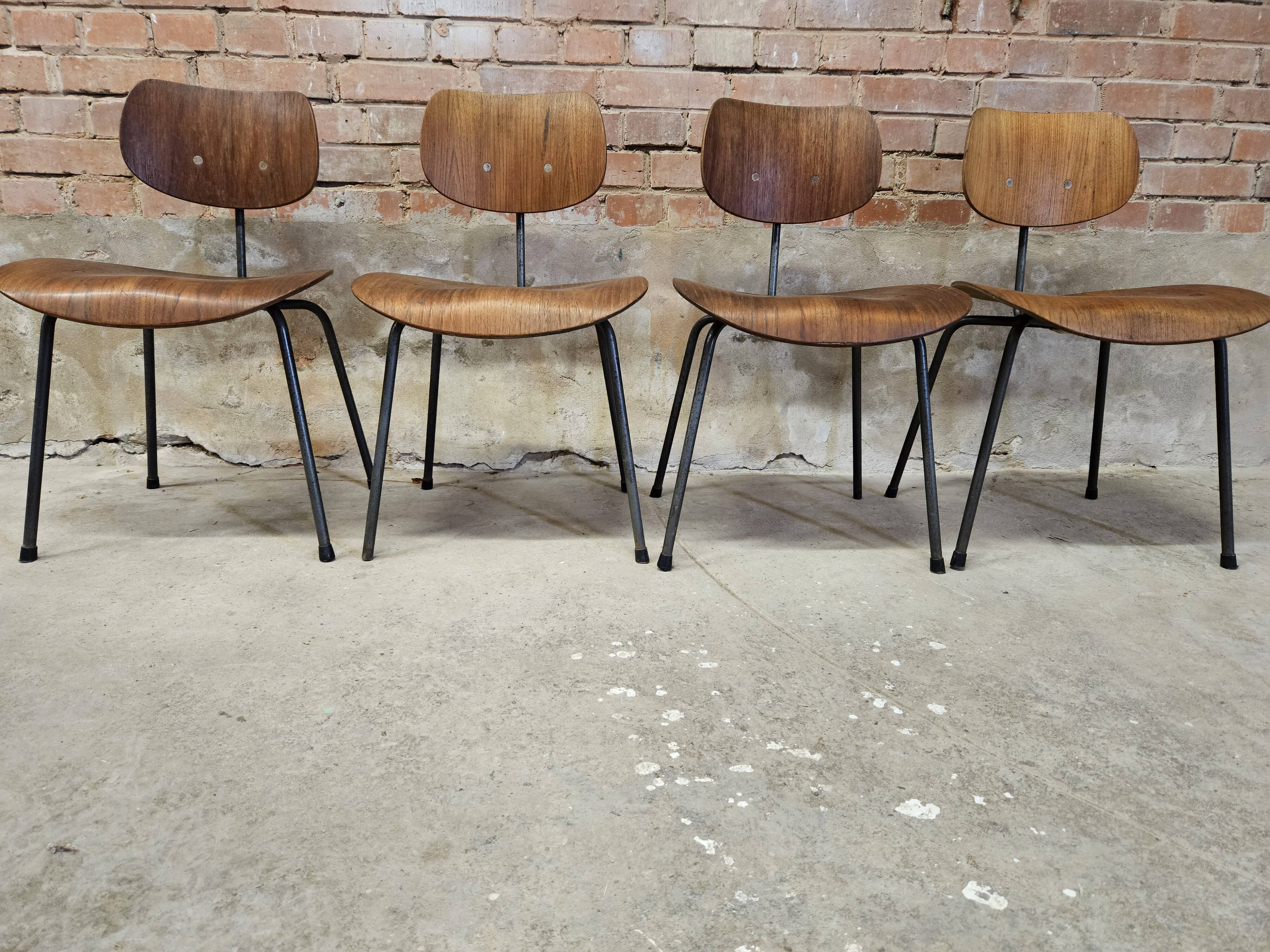 Set de 4 chaises  vintage Se 68 par Egon Eiermann pour Wilde+Spieth 1950"