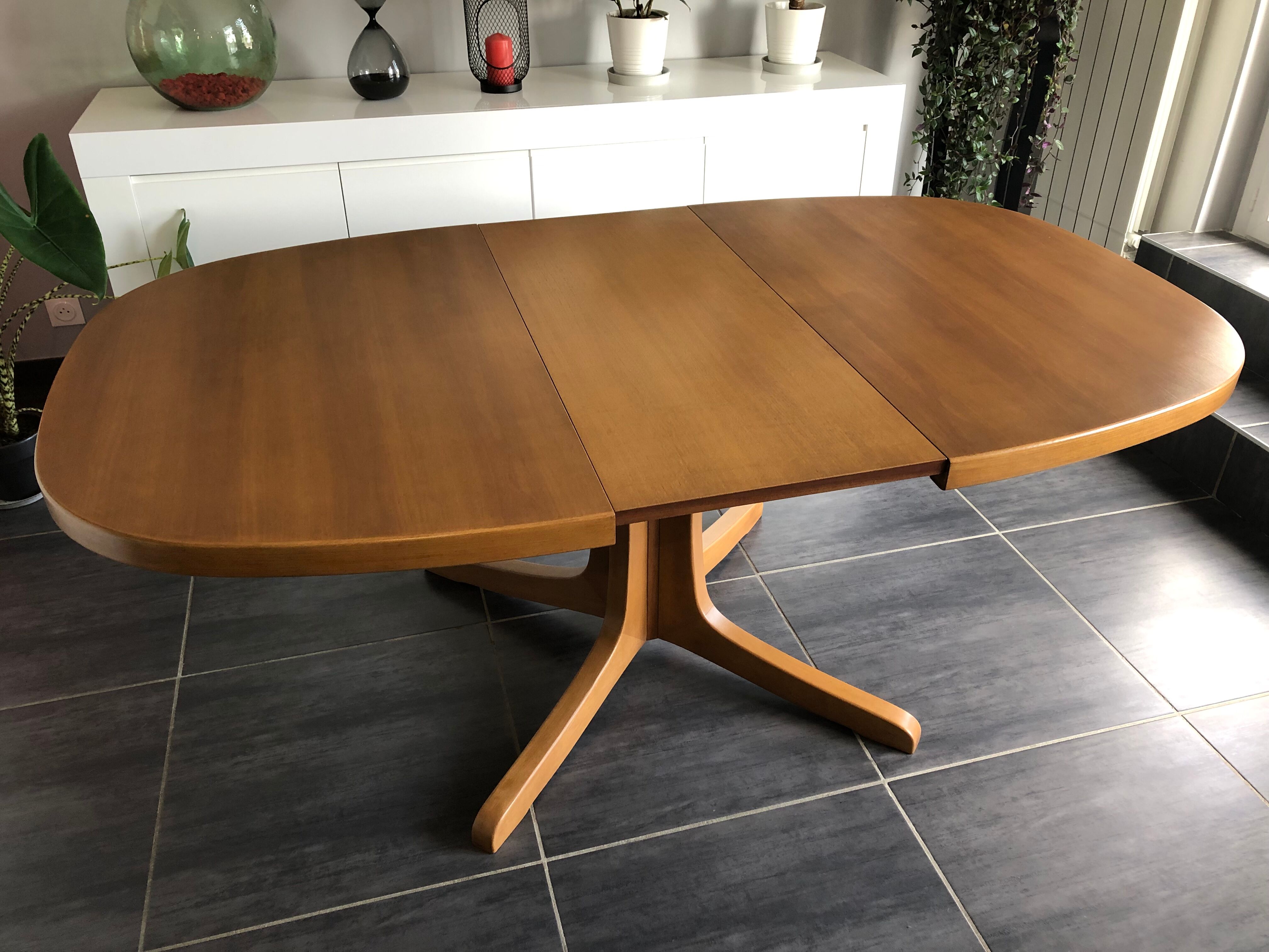 Vintage extendable table Baumann 1970s