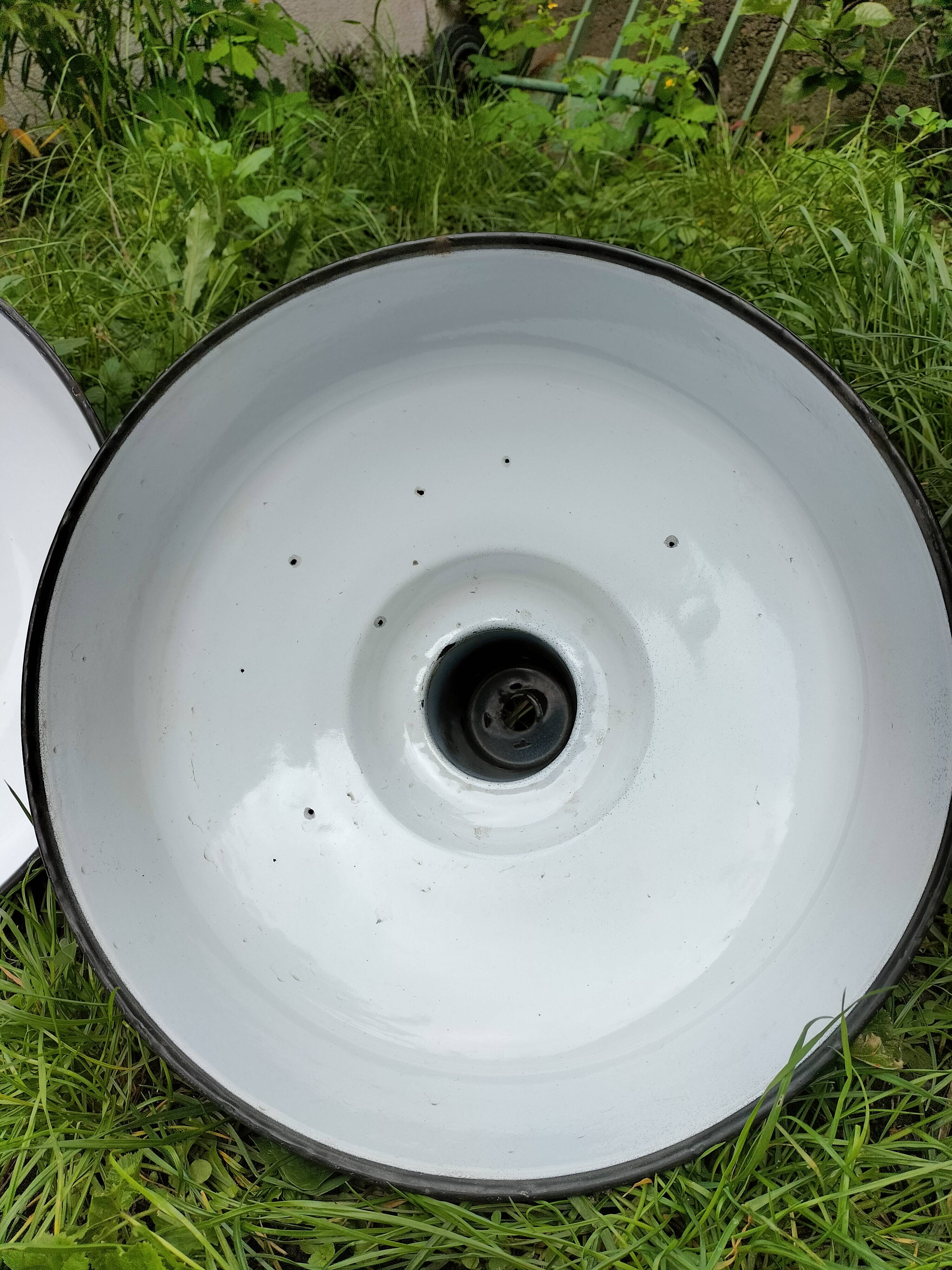 enameled sheet metal pendants