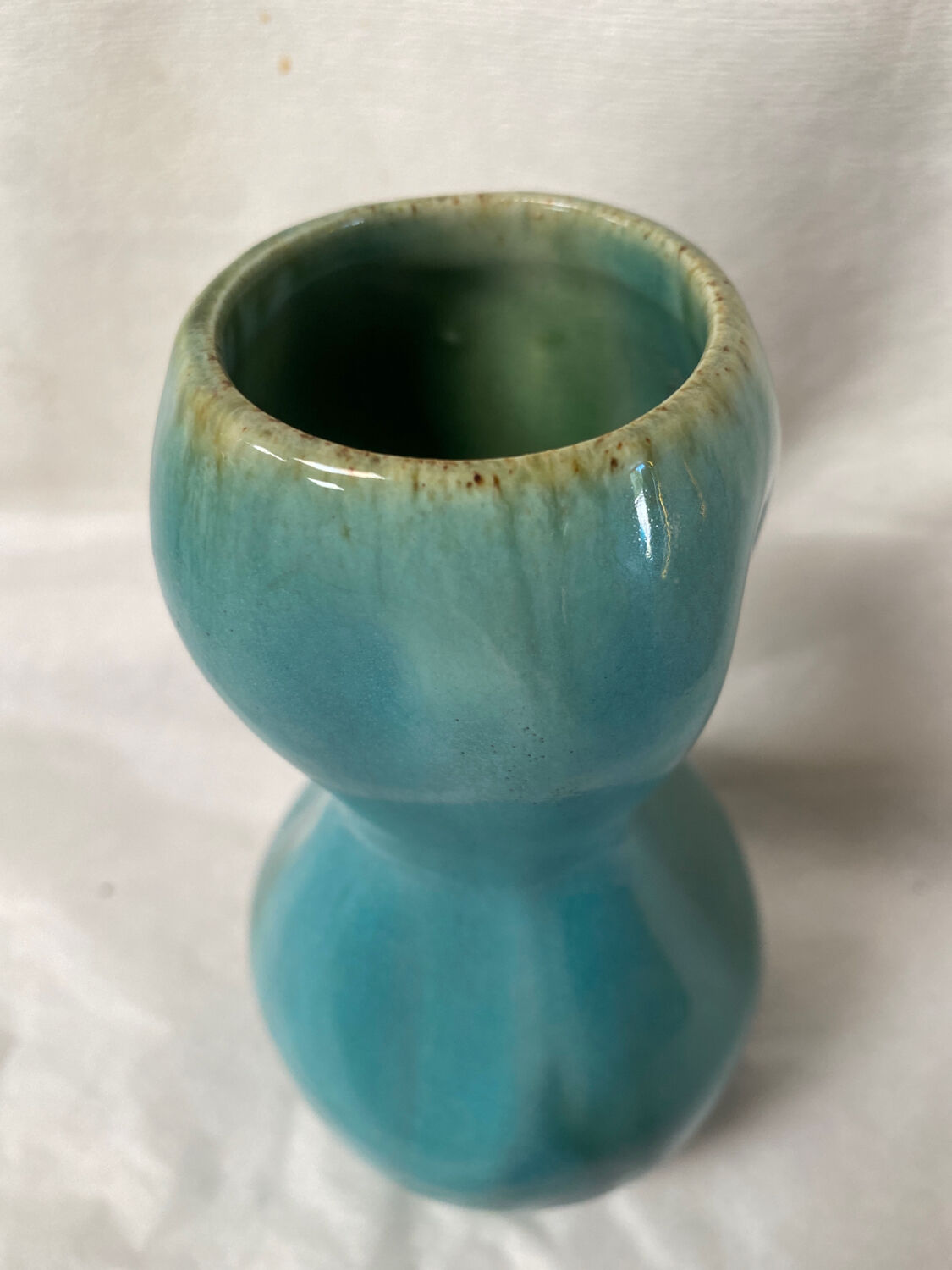 Earthenware vase