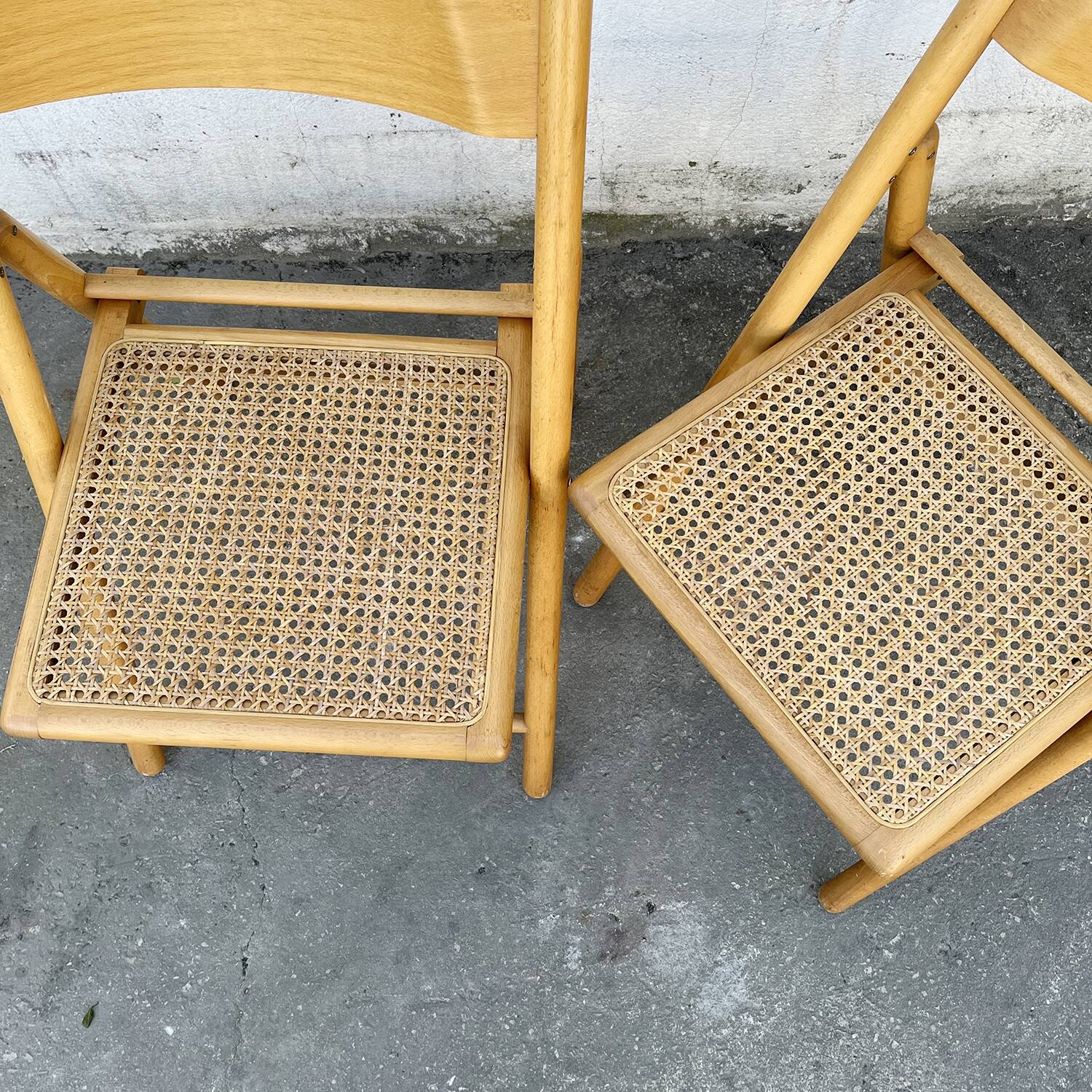 Paire de chaises pliante assise cannage