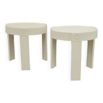 Paire de tables de chevets en plastique blanc design Made in Holland space age 1970