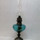 Lampe à pétrole ancienne
