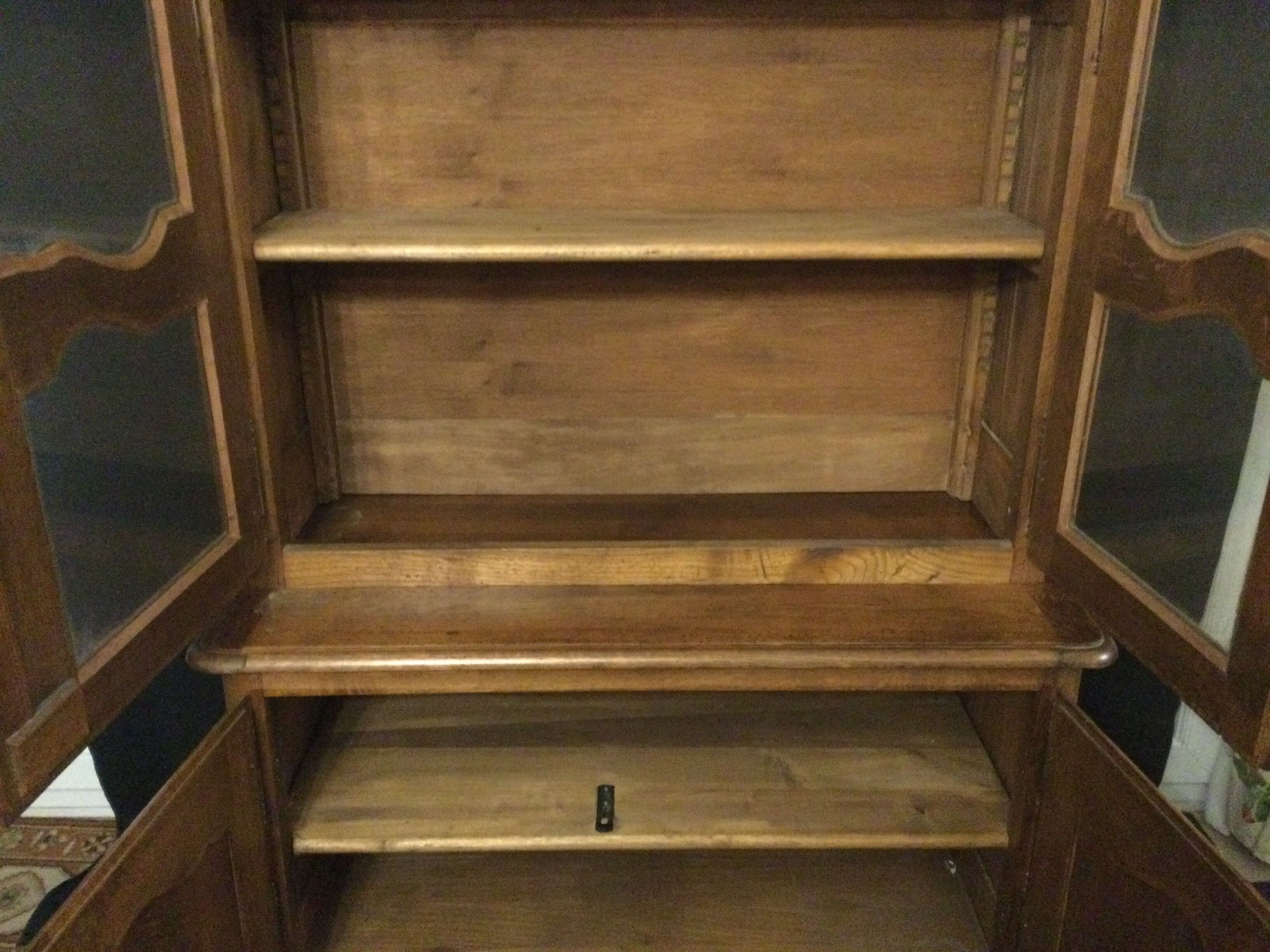 Buffet deux corps vaisselier