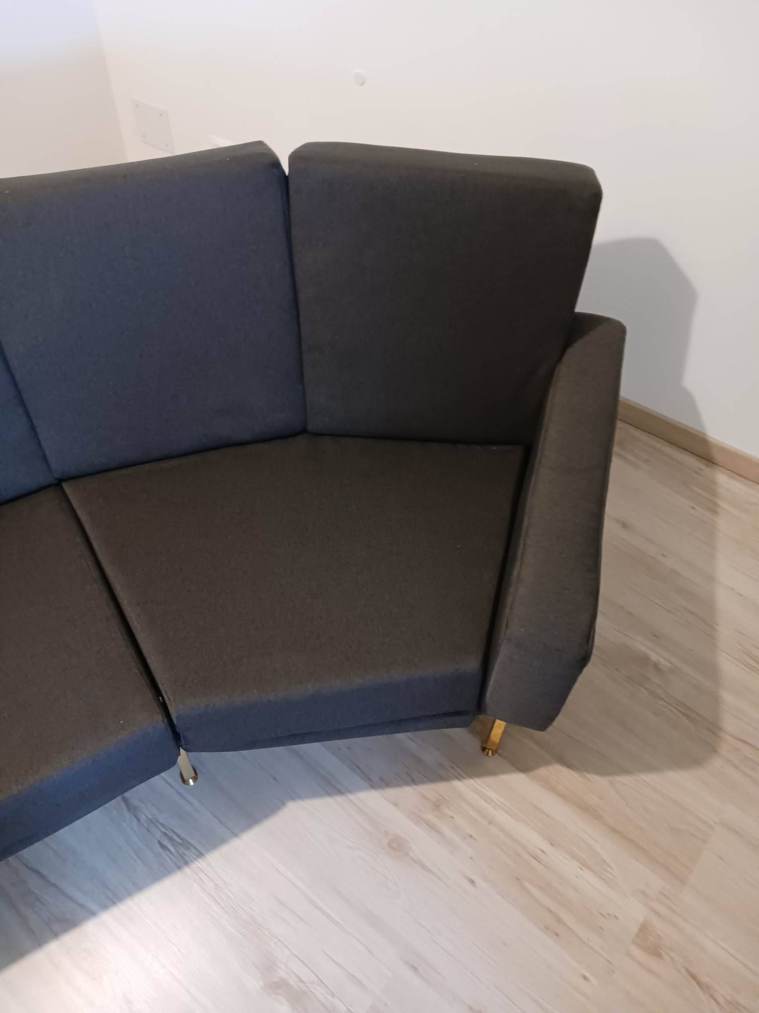 Panoramic model sofa produced by Airborne 1954 by Pierre Guariche