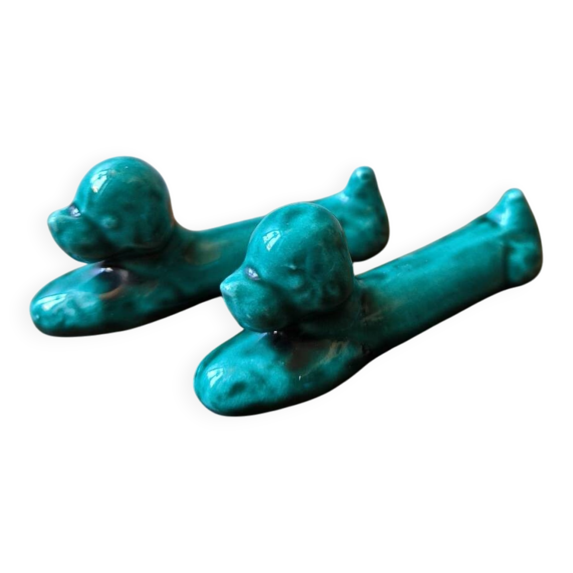 Set of two vintage zoomorphic dog-shaped knife rests in green Vallauris A.