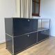 Commode USM Haller en Gris Anthracite et Noir Graphite