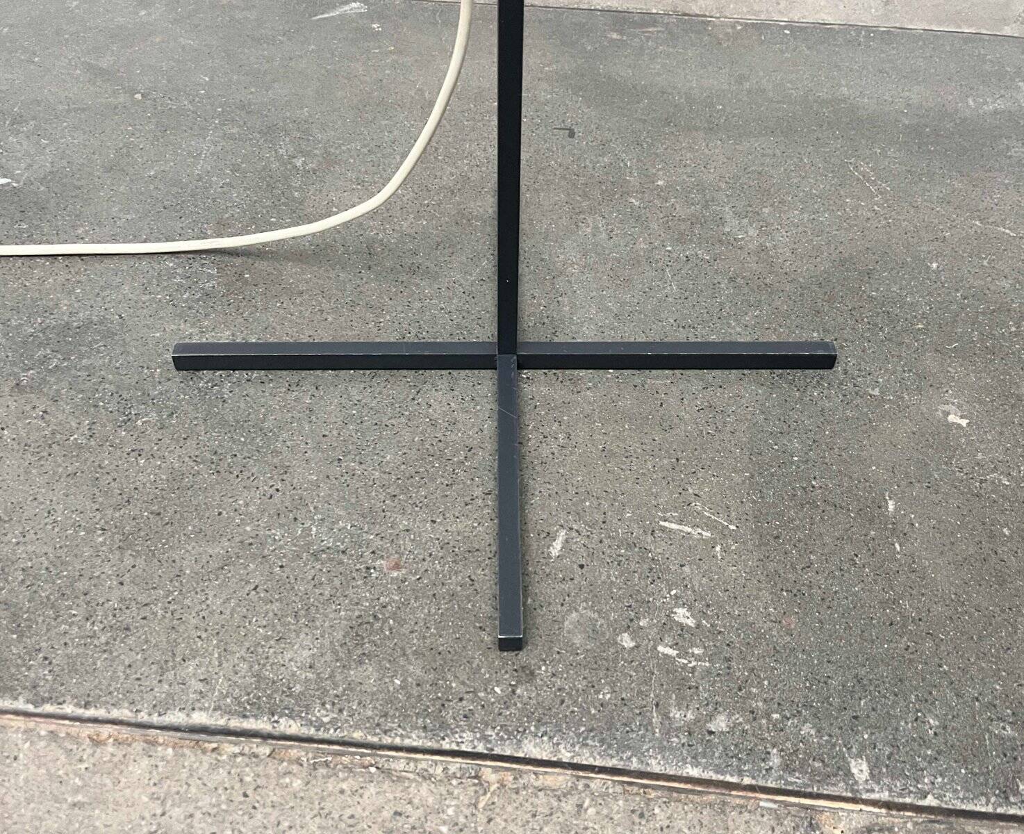Mid-century minimalist floor lamp by Kaiser Leuchten, 1960s.