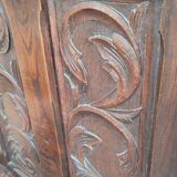Neo-Gothic style cathedra armchair in carved oak