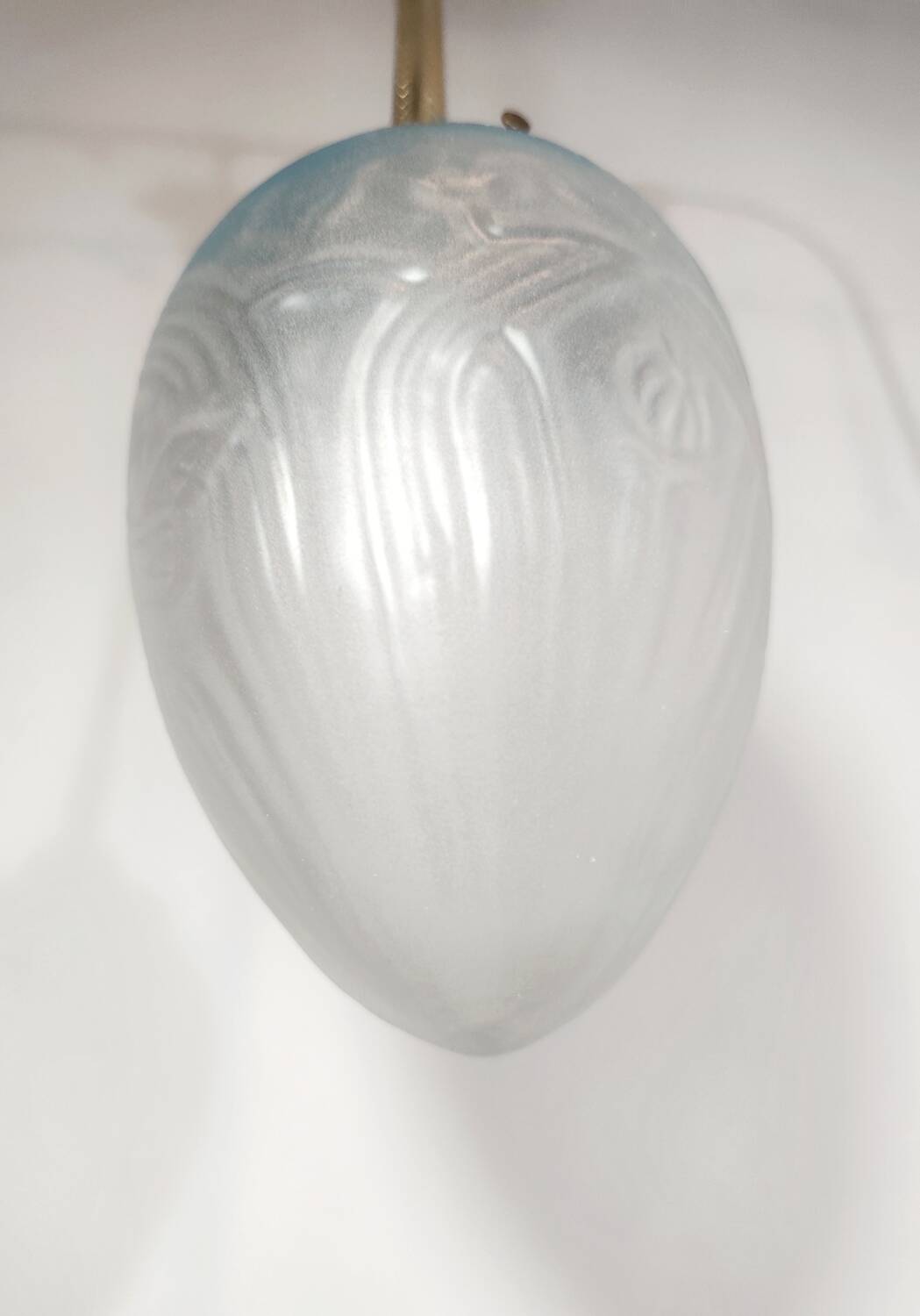 Lámpara "Art Nouveau" de latón y cristal. España, 1930s.