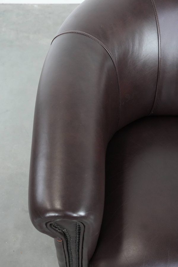 Club Armchair in Very Good Condition Made of Cowhide in English Style