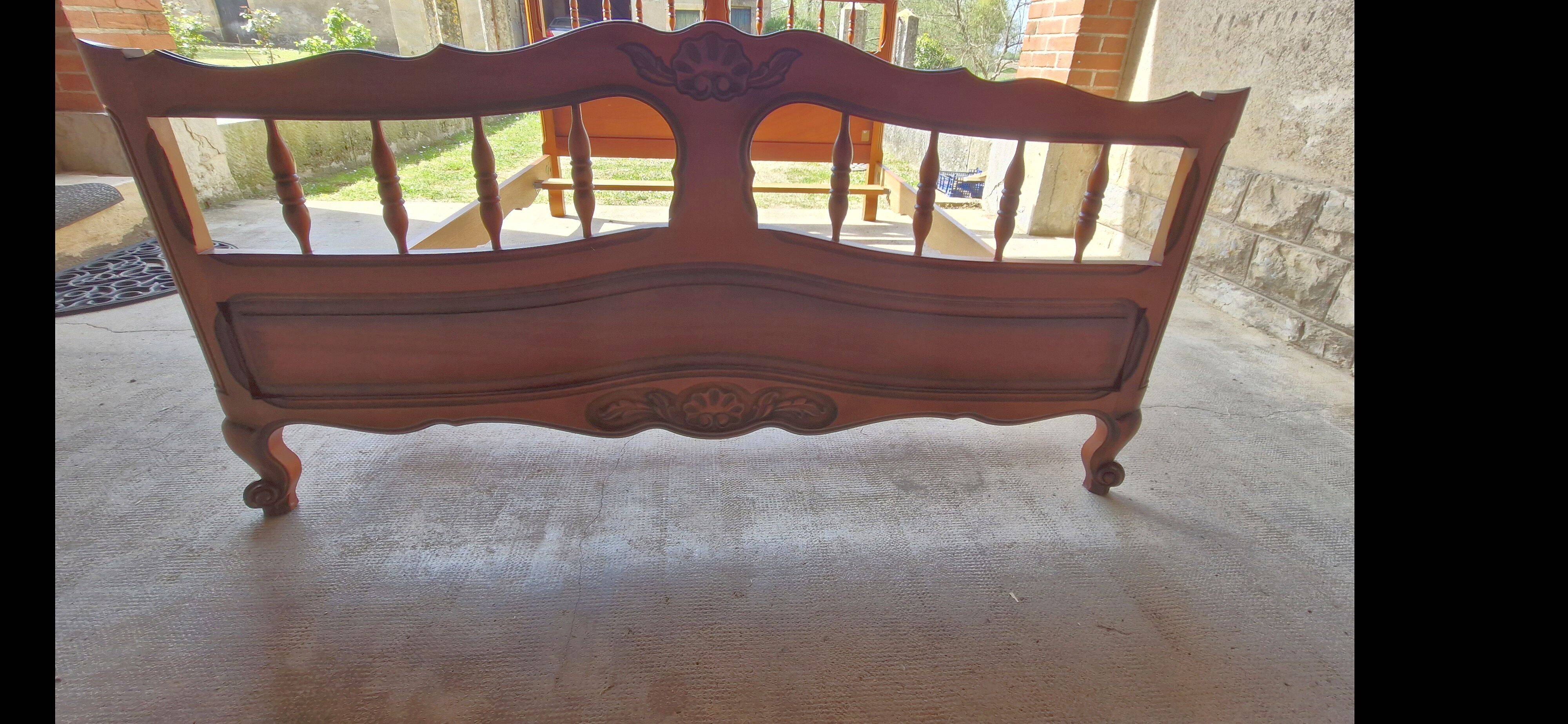 Solid wood style bed 140