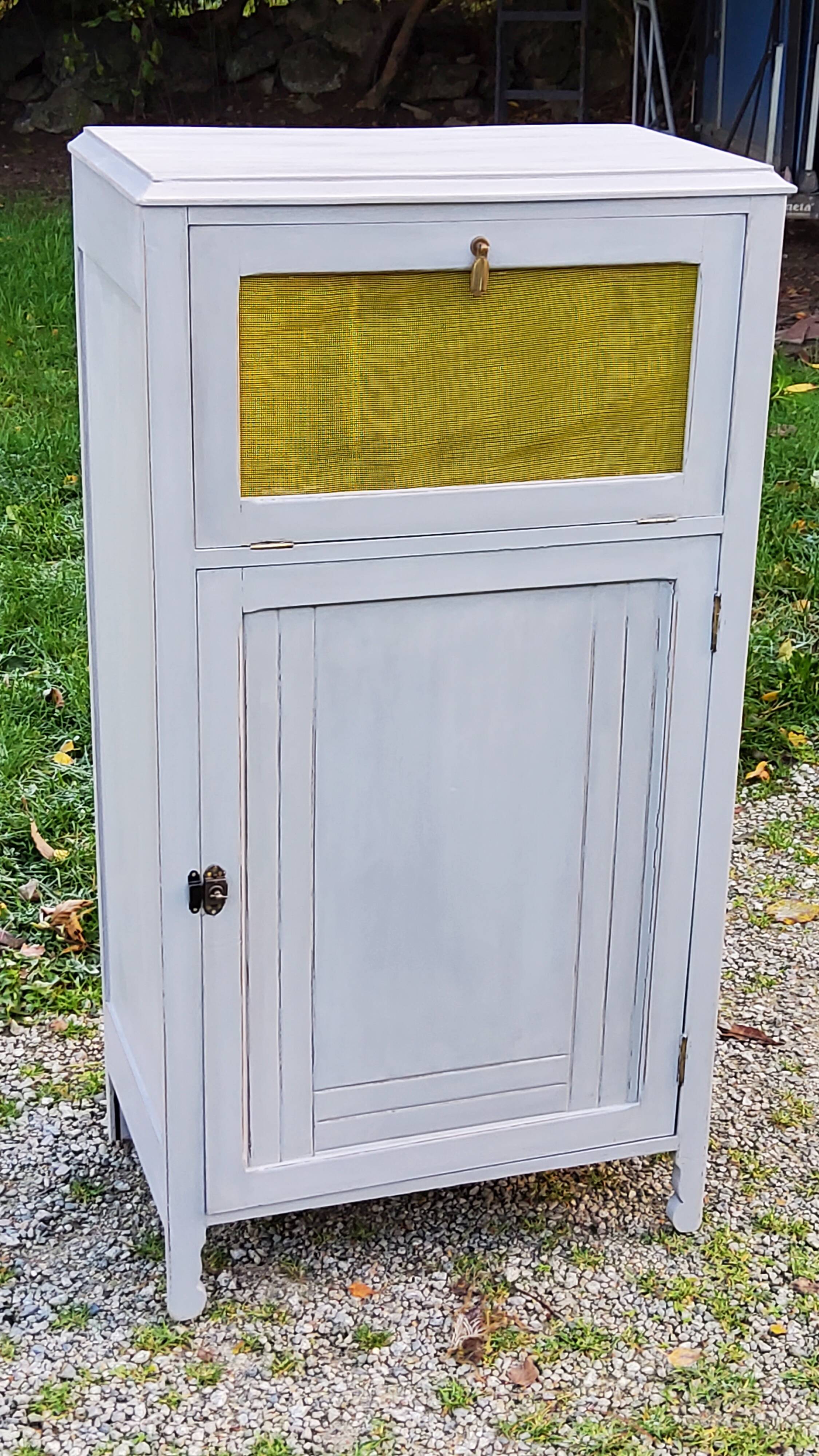 Parisian sideboard pantry from the 1920s with gray patina