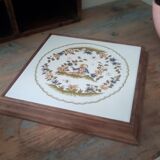 Underside of Provençal dish