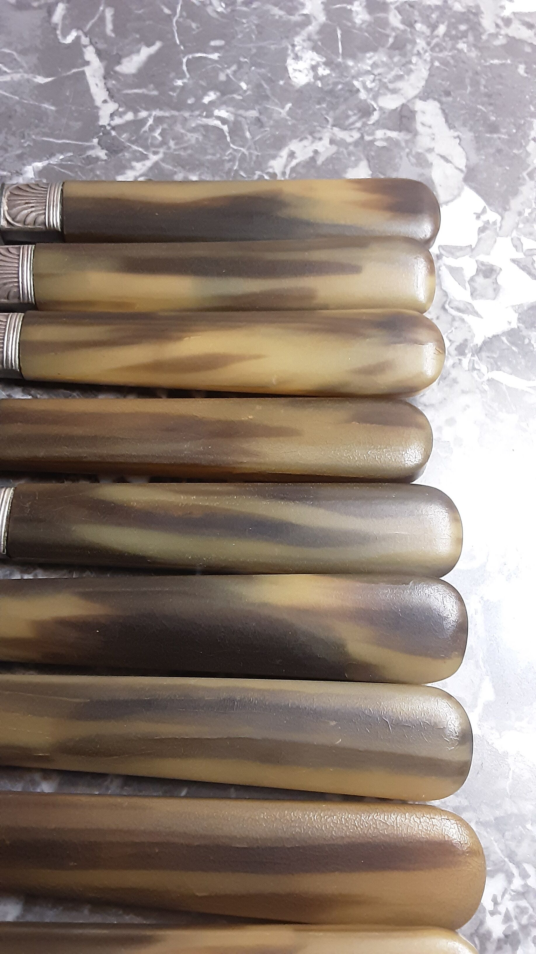 Lot 11 knives - vintage