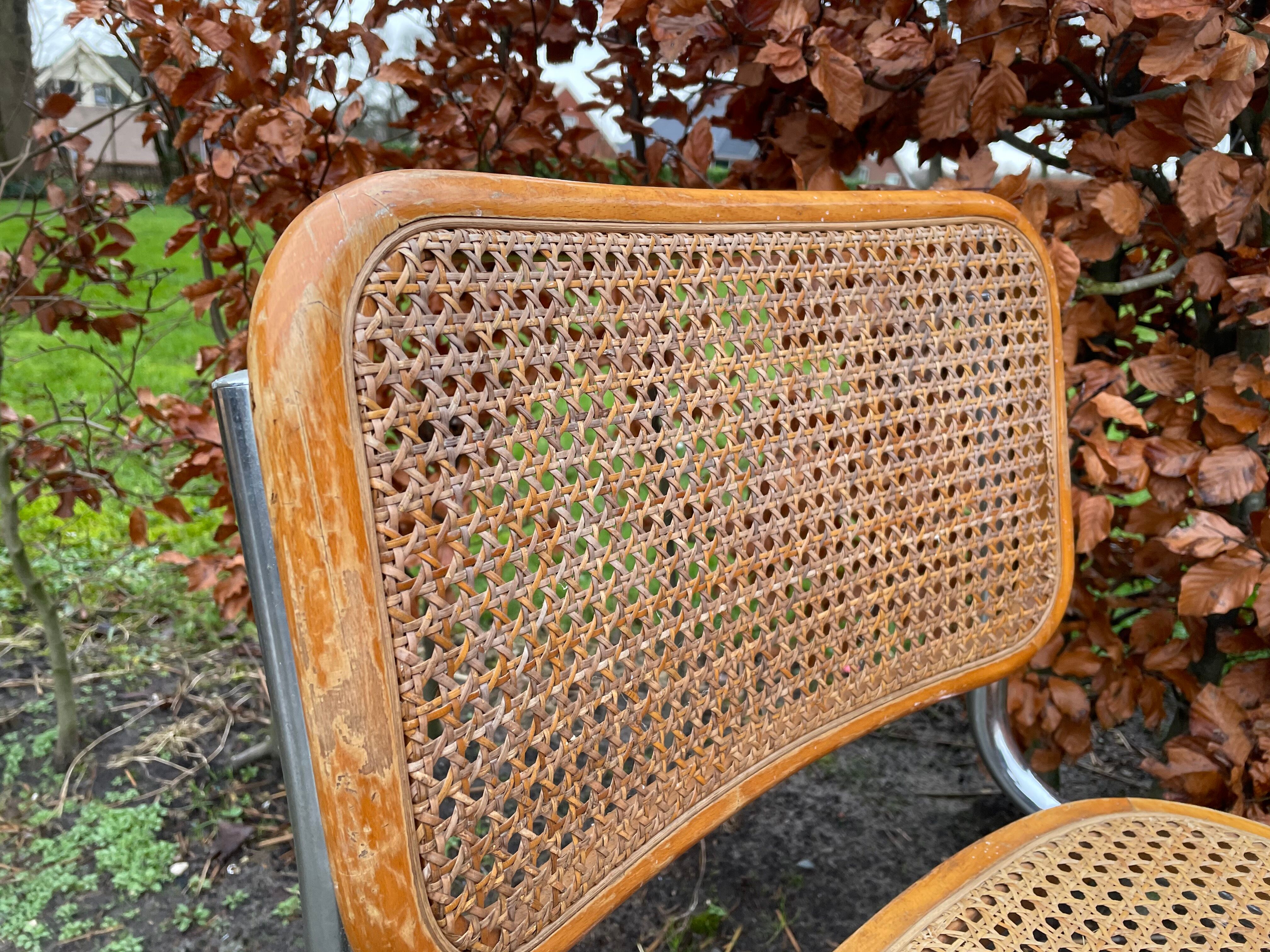 Suite of 4 vintage Chairs model Cesca designed by Marcel Breuer Design