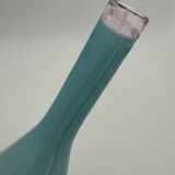 Vase bouteille verre doublé bleu