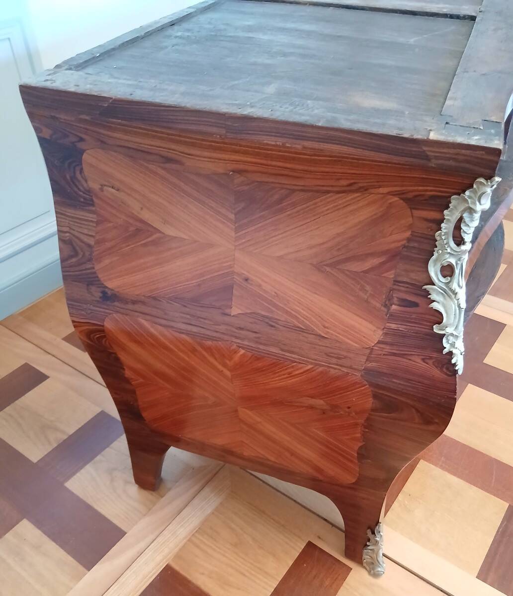 Louis XV period commode with tomb-like shape, stamped Léonard Boudin 1735-1807, 18th century