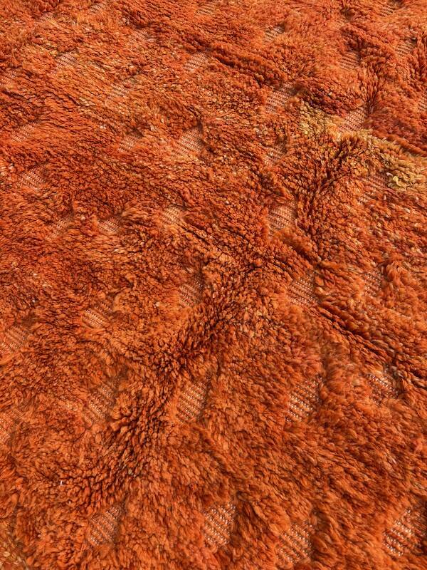 Limona - Tapis berbère Mrirt en laine orange