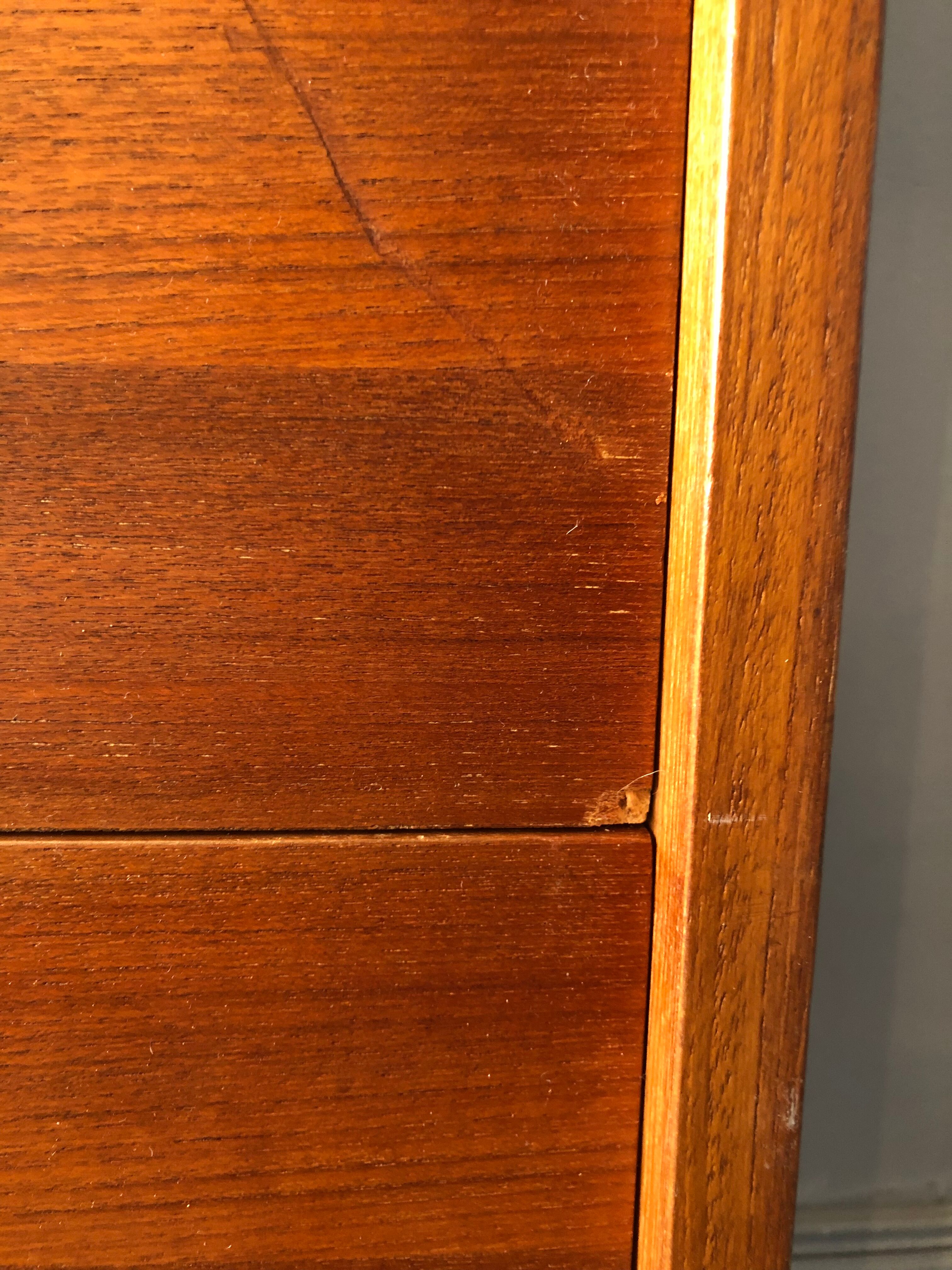 Commode chiffonnier vintage